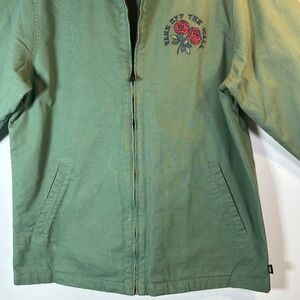 VANS®  |  OFF THE WALL  |  NOW IS THE TIME  |  Roses & Butterflies  |  M…